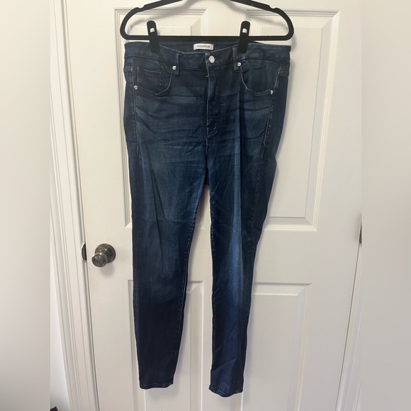 ✨ Good American Good Legs High Waist Skinny Jeans - Picture 4 of 8